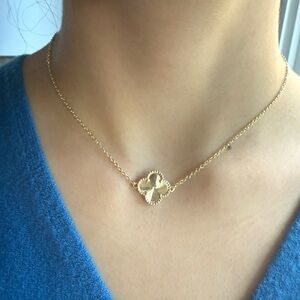 Elegant Gold Clover Pendant Necklace
